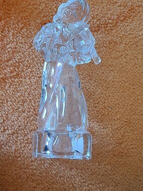Mikasa Clear Crystal Violinist Figurine - Transparent Glass Accent